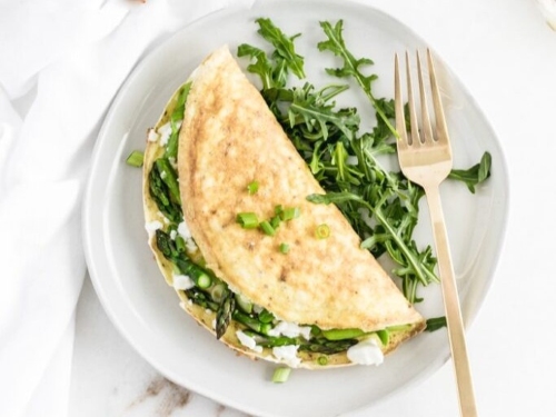 asparagus goat cheese omelet