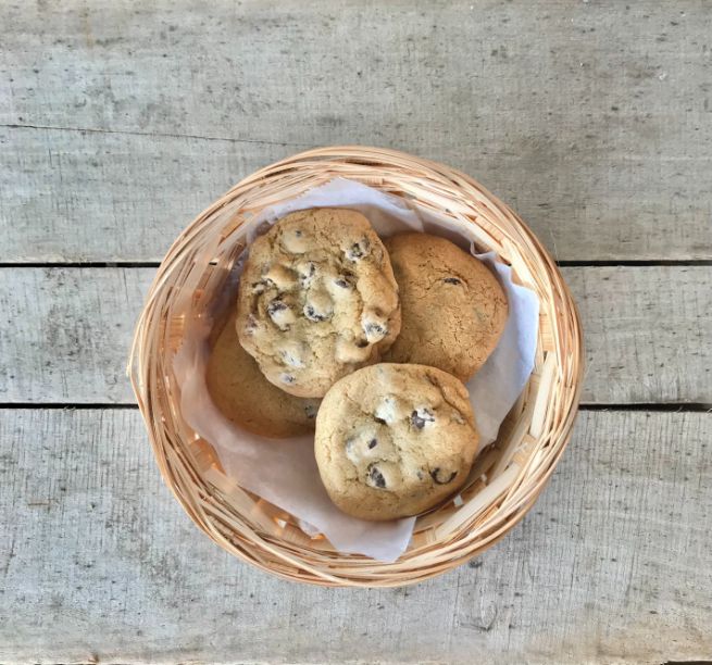 chocolate chip cookies