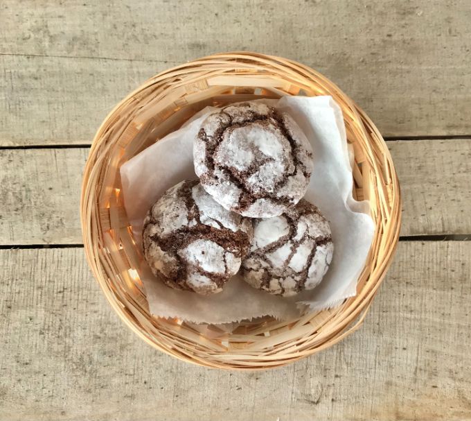 chocolate crinkles