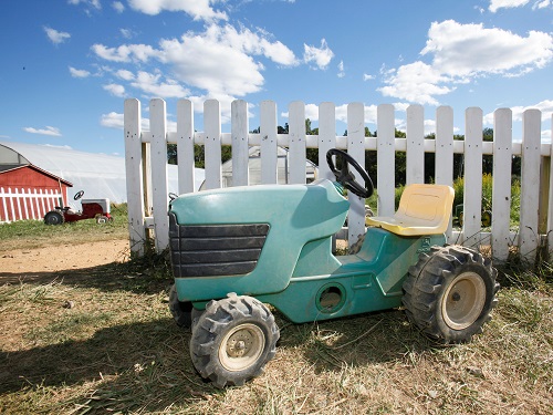 pedal tractor fence