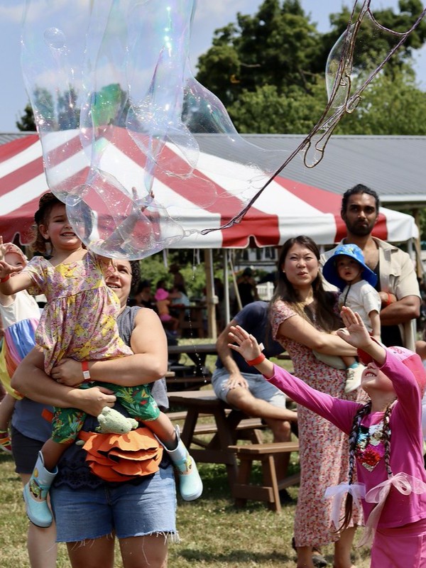 bubble show