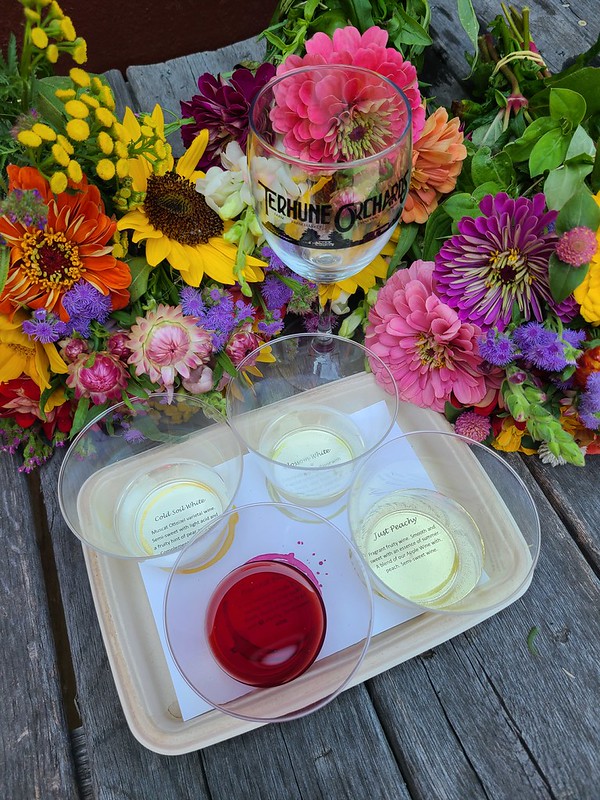 wine flight with flowers