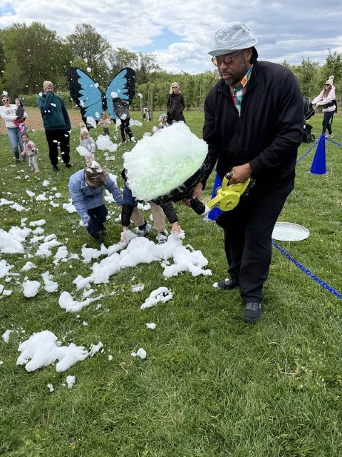 bubble show foam